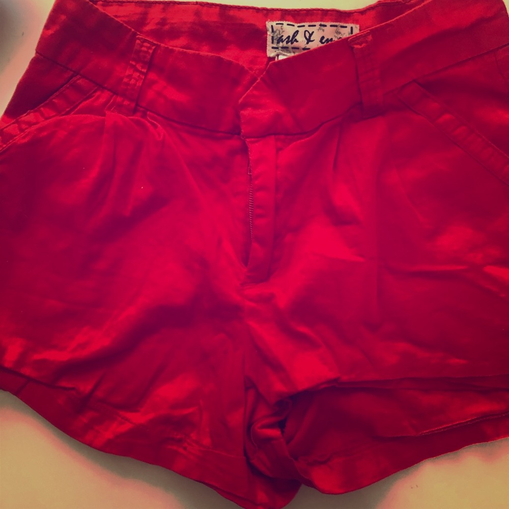 🦌Orange/red shorts🦌 5 for $30